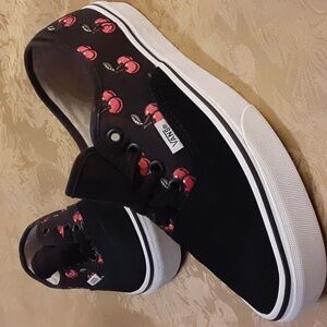 VANS "Rare" Classic  Black Leather/Suede Embroidery Cherrys  Women 7.5 Mens 6.0